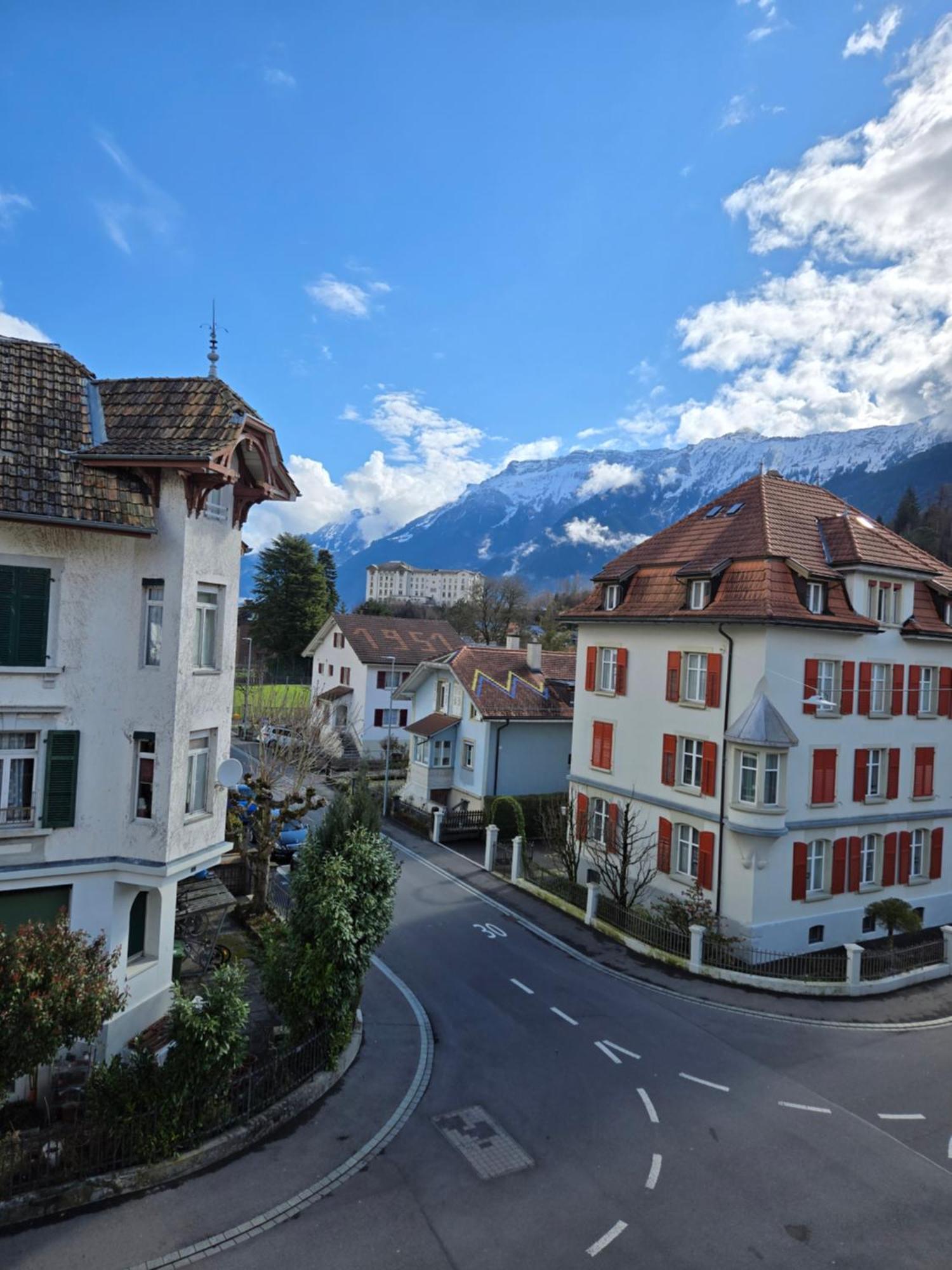Hotel De La Paix Interlaken Exteriör bild